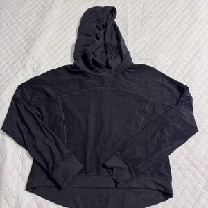 Lululemon Sz S 2 4? Hoodie Sweatshirt Black Pullover Cropped Run Workout Gym